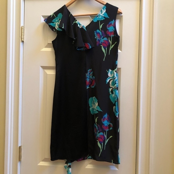 Diane Von Fustenberg Silk Side Ruffle Floral Sheath Dress 4 - Picture 5 of 8